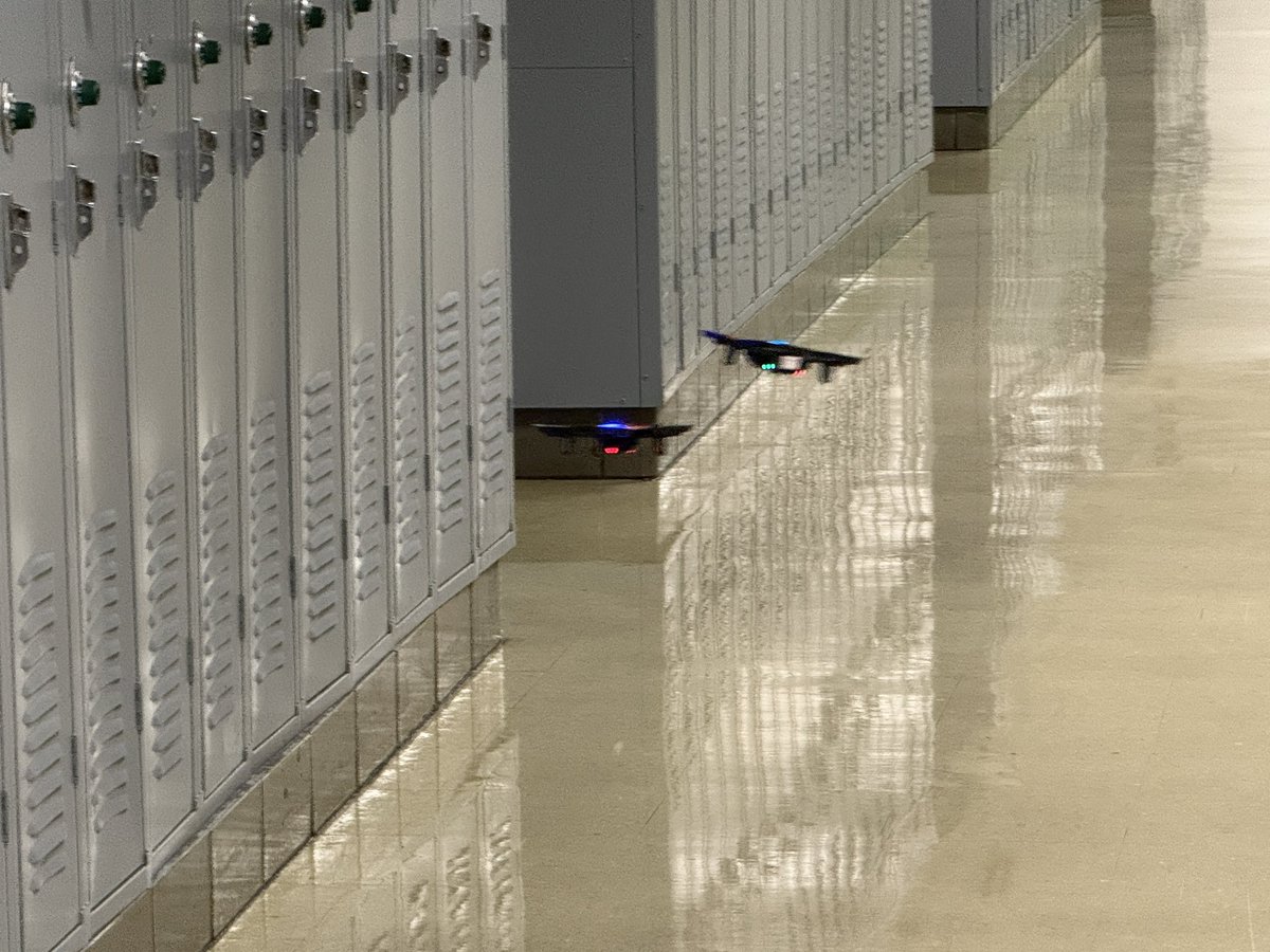WesternTheSTEM's tweet image. 🚁 When you walk into the hallway expecting the usual chatter… but instead you hear the buzz of drones! Our students took flight today, learning how to navigate drones with precision &amp;amp; teamwork. 

#STEMInAction #DroneDay #LearningTakesFlight