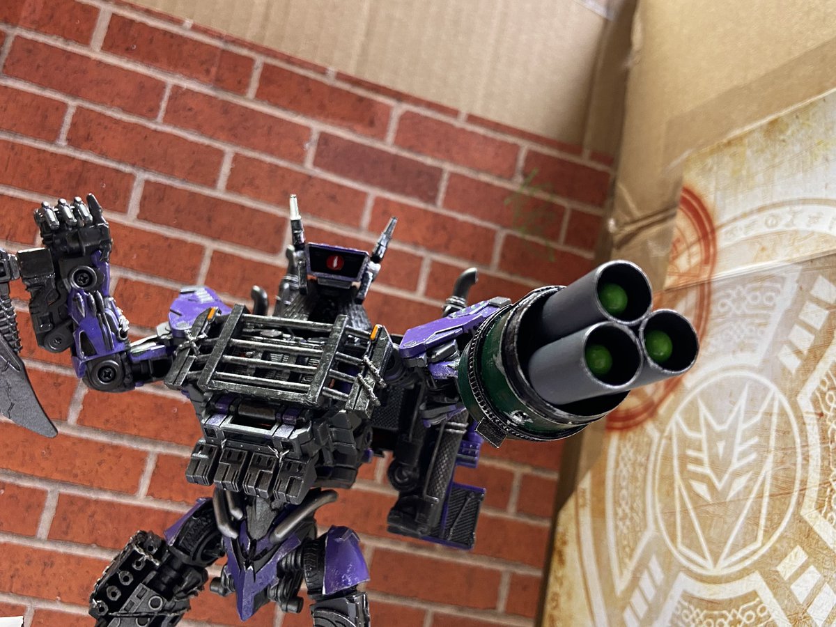 H-creator9 tweet media