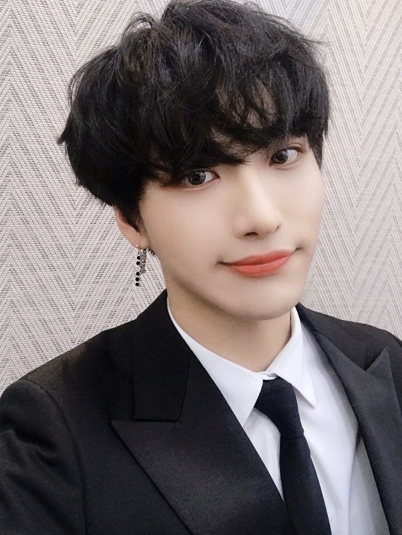 naeseonghwa4319's tweet photo. https://t.co/kboemaNANK