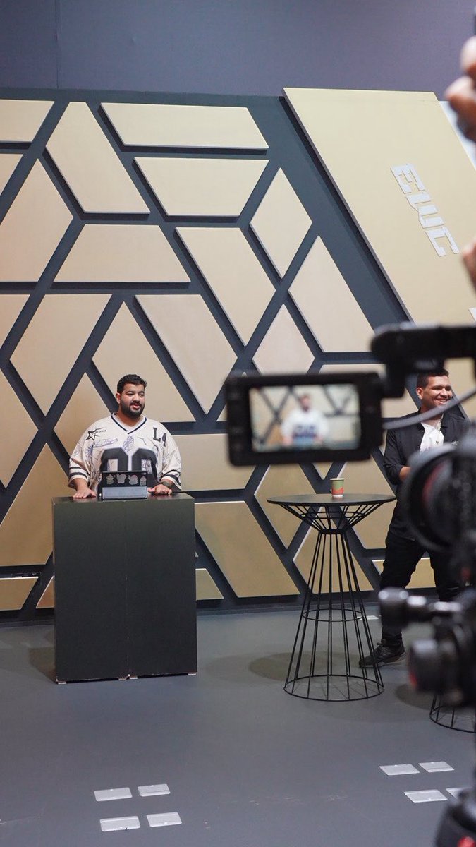 F16 Esports tweet media