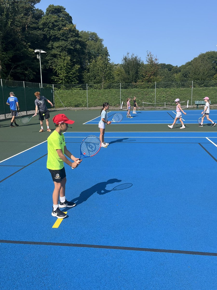 🎾Day 20 of Summer Camps

👩🏾‍🤝‍👩🏼58 children

🔵10 U5’s
🔴20 U8’s
🟠11 U10’s
🟢17 U12’s

❗️1 WEEK left

🎾PIRATES a big hit with the 8U

ℹ️Want to book a place? Follow the link below:

bridgendtennisclub.com/pages/eventlis…

#CommunityClub #awardwinning #tenniscoaching #holidaycampsforkids