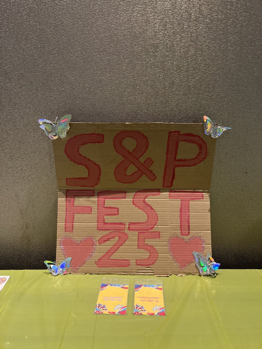 🎪 Great to join <a href="/serveandprotect/">Serve & Protect</a> for a festival inspired #SPFest25!

Our <a href="/P4ulRooney/">Paul Rooney</a>, delivered a lively Change Management session – full of energy, ideas &amp; practical ways to put people at the heart of transformation. 🌟

#ChangeManagement #Leadership #CreditUnions