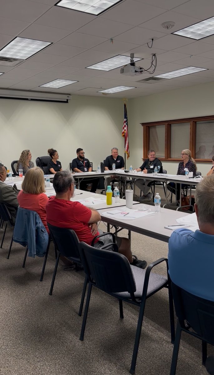 We were thrilled to meet some of our dedicated Seminole County Clerks! Hearing their feedback and experiences from each precinct was invaluable. We look forward to collaborating with more clerks next week!