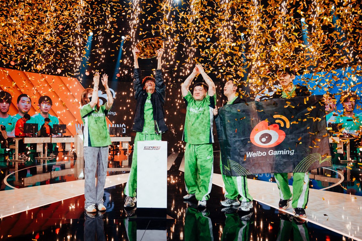 Esports World Cup (@ewc_en) on Twitter photo From the first round to the last fight, they stood at the top and can raise their trophy high! 🏆
Congratulations <a href="/Weibogamingwin/">WeiboGamingEsports</a>! From the first round to the last fight, they stood at the top and can raise their trophy high! 🏆
Congratulations <a href="/Weibogamingwin/">WeiboGamingEsports</a>!
