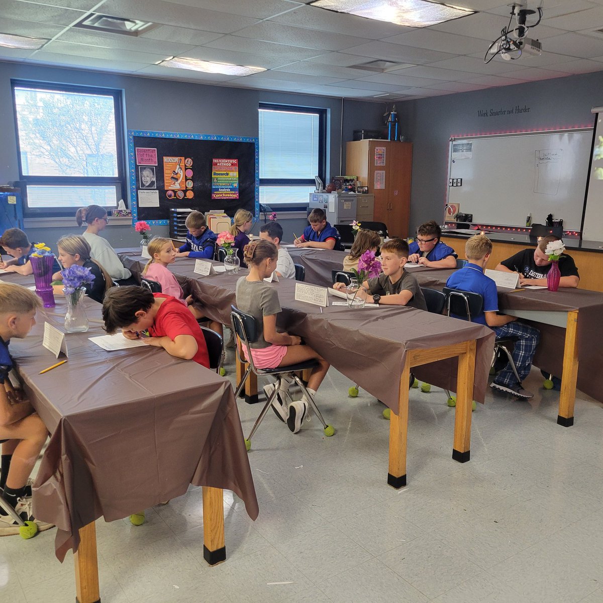 EHMS Shaw Science tweet media