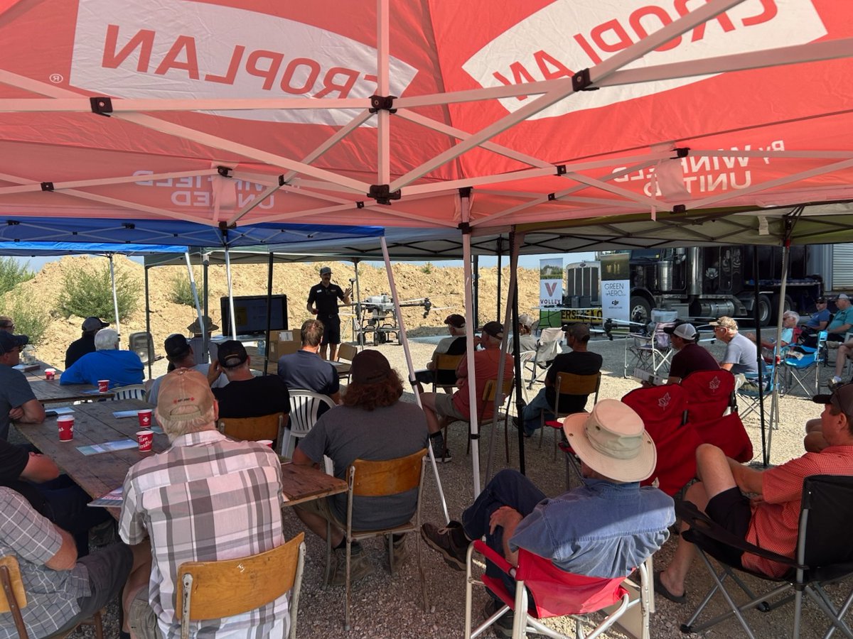 Meeting season is back! Great meeting at Salverda Poultry today <a href="/NateSalverda/">Salverda poultry</a> 

Great time to learn about what is coming from #CROPLAN ahead of harvest and seed purchasing season #WinFieldUnitedCanada #plant26 #corn #soys