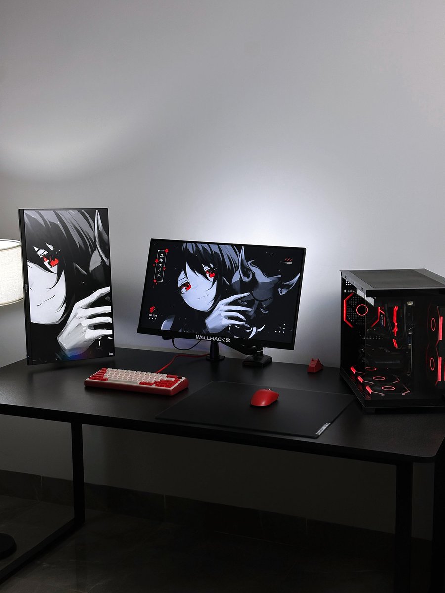 jaxon (@jaxontechhh) on Twitter photo Red & Black – is a PC on the desk better?😀 Red & Black – is a PC on the desk better?😀