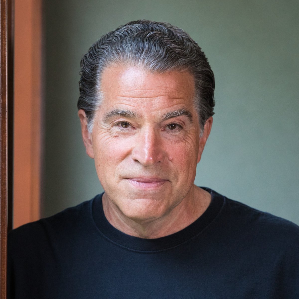 Equipped Radio tweet media