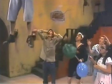 3 moots falaram q eu pareço um pouco o Cl**d 💔💔💔💔💔
Se eu aparecer assim já sabem