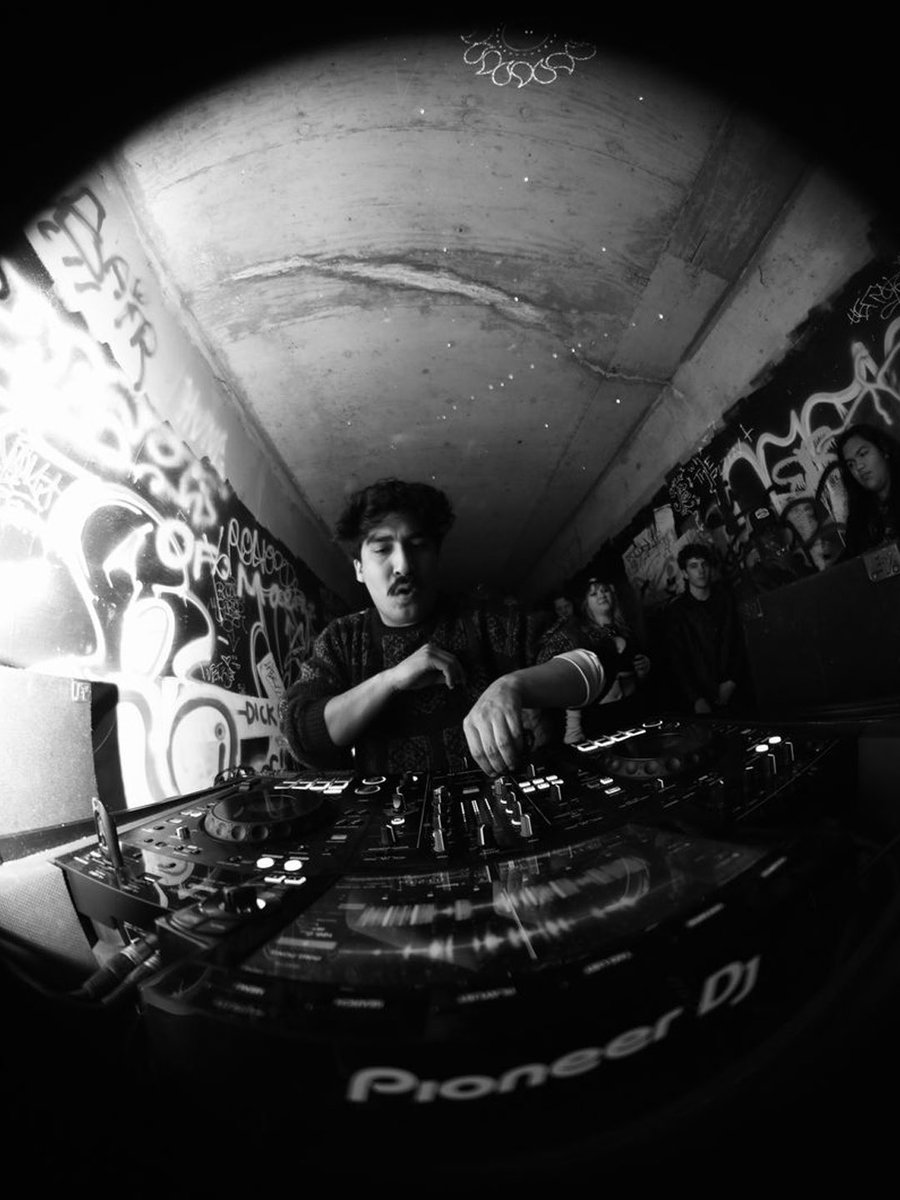 DOMEOFDOOM tweet media