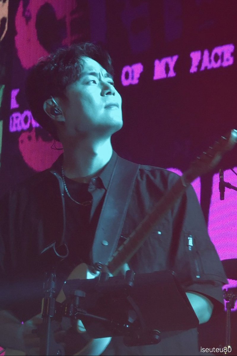 진짜 이건 아니지..............