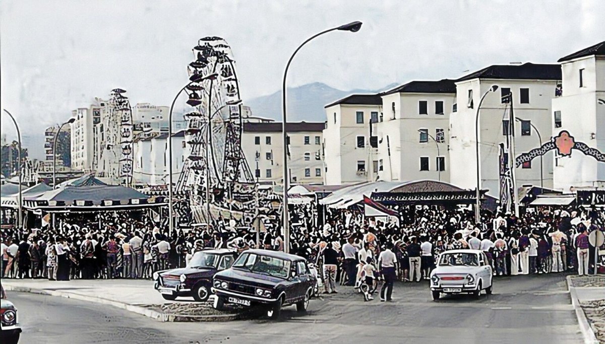 Localizaciones de la Feria de Málaga

1...Muelle Heredia 1899
2...Martiricos 1953
3....Paseo del Parque 1963
4....Haza de Cuevas 1971