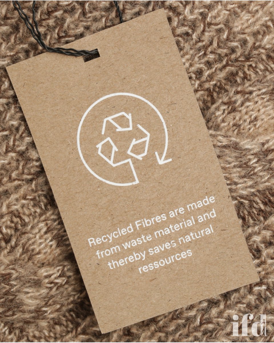 When we talk about recycled fibers, we’re talking about materials made from waste.

Instead of relying on virgin resources like cotton or petroleum-based synthetics, recycled fibers give existing materials a second life.
