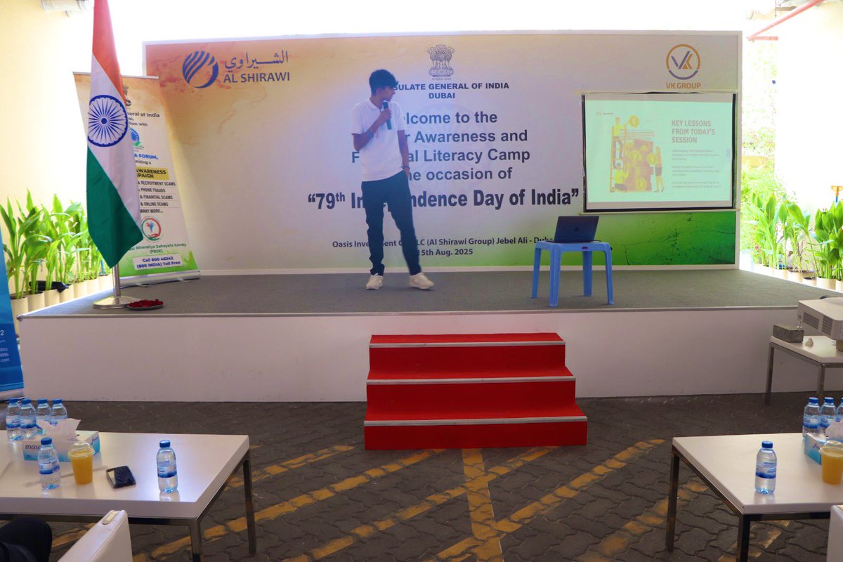 cgidubai's tweet image. Consul General Mr. Satish Sivan joined our brothers at the Oasis Investment Al Shirawi Contracting labor camp, Jabel Ali for the celebrations of #IndependenceDayIndia, followed by CPR session for social awareness by @zulekhahosptls, and a session on financial literacy.