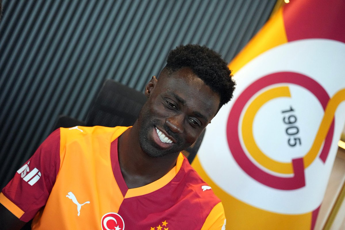 Profesyonel futbolcumuz Davinson Sánchez Mina'nın sözleşmesi 2028-2029 sezonu sonuna kadar geçerli olmak üzere uzatılmıştır.

Kamuoyuna saygıyla duyurulur.