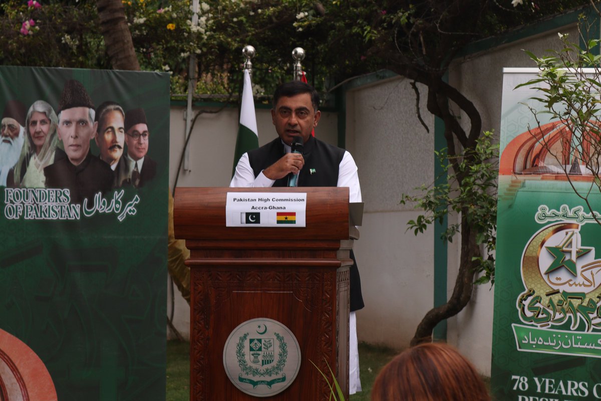 PakinGhana's tweet photo. @PakinGhana celebrated Pakistan’s 78th Independence Day and #Marka_e_Haq  with Guest of Honour Senator Mushahid Hussain Sayed, together with the vibrant Pakistani community in Ghana. 🇵🇰🤝🇬🇭 @ForeignOfficePk @PkPublicDiplo #14thAugust https://t.co/RwzjgEk0Mg