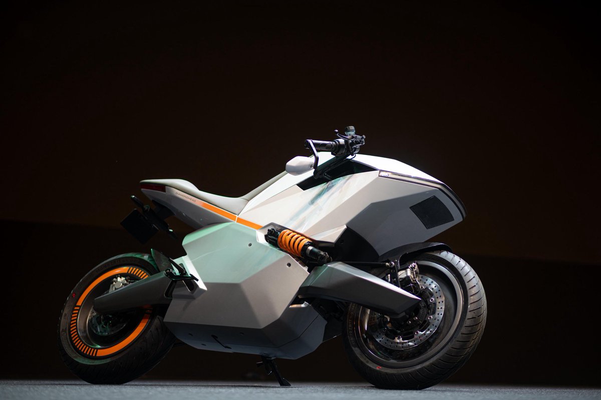 Bhavish Aggarwal tweet media