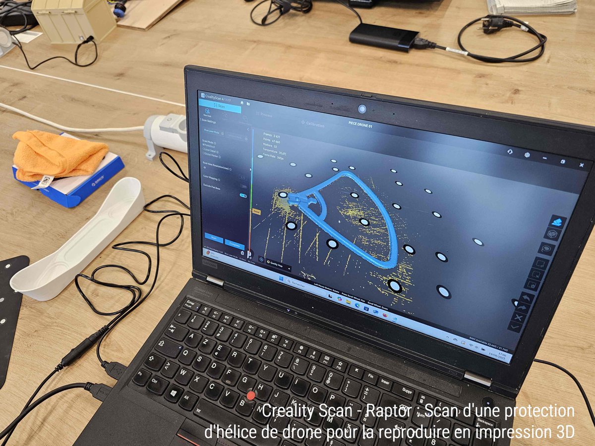 framboise314's tweet image. 📍 #FablabUtopi @villeducreusot @creusotmontceau 
🔥 Même en plein été, les bénévoles sont sur le pont : Coffre du Pirate 🏴‍☠️, impression 3D, @Creality3DSCAN #Raptor, retouche d’images… Cap sur la #FoireDuCreusot en septembre 🚀
#makers #fablab #Creusot