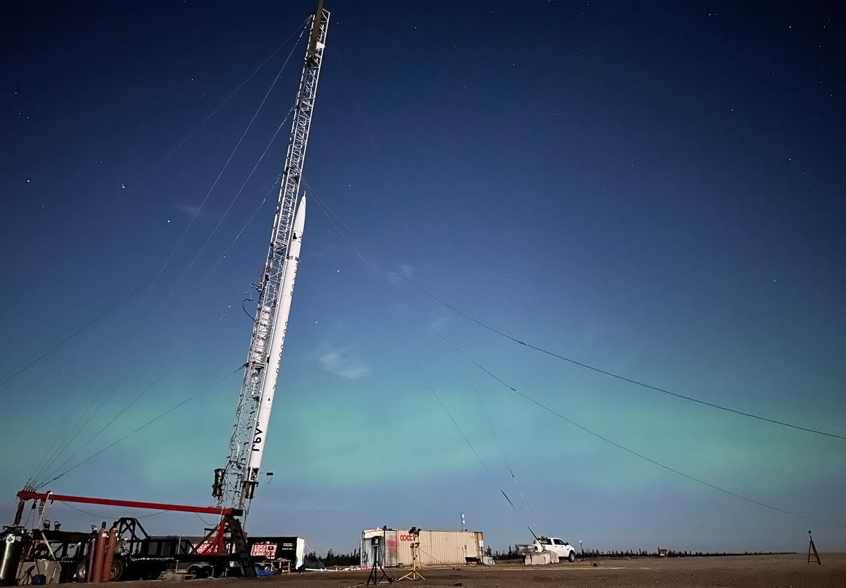 Canadian Space Agency (@csa_asc) on Twitter photo History made! 🤩 Congratulations to <a href="/SpaceConcordia/">Space Concordia</a>, they just launched Starsailor, the first student rocket to launch from Québec!
📷: Space Concordia History made! 🤩 Congratulations to <a href="/SpaceConcordia/">Space Concordia</a>, they just launched Starsailor, the first student rocket to launch from Québec!
📷: Space Concordia