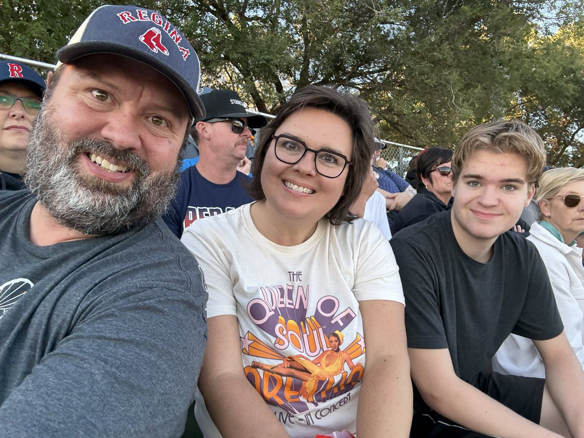 RyanHicks306's tweet image. A total hidden gem in #yqr is going to @reginaredsox games. Currie Field is great, affordable, and the Red Sox play amazing baseball. I can’t recommend going to @reginaredsox games enough. Good luck tonight Red Sox and thanks for an amazing season!