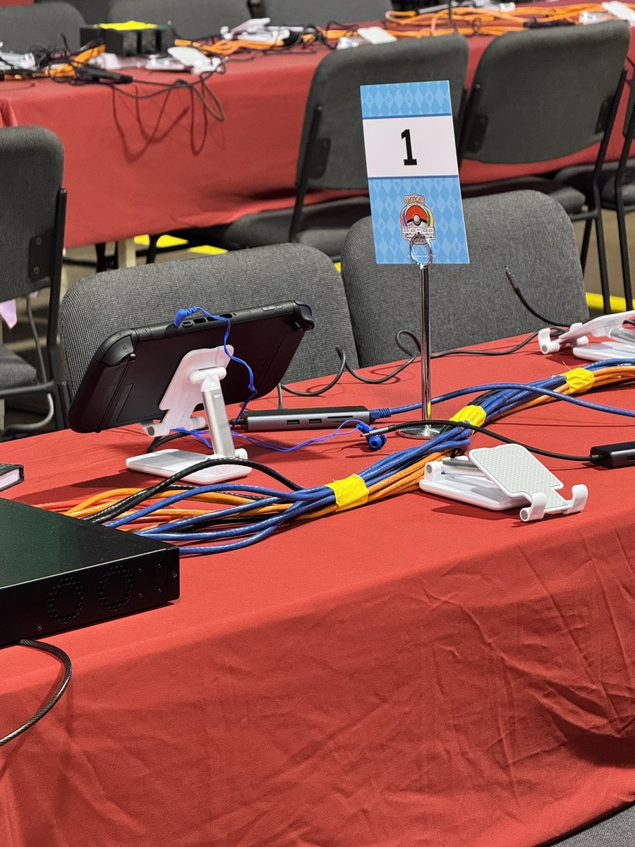 Switch 2 dock setup makes its debut at worlds!