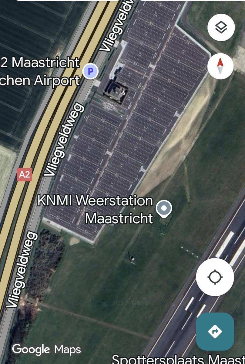 Hallo redactie <a href="/L1_Nieuws/">L1 Nieuws</a>, wellicht eens leuk voor een journalist om na te zoeken waarom de plaatsing van <a href="/KNMI/">KNMI</a> weerstation niet aan de eisen voldoet, al helemaal niet sinds de aanleg van een asfalt parkeerplaats op 63 mtr afstand
Tropennacht gemeten Beek l1nieuws.nl/nieuws/2969750…