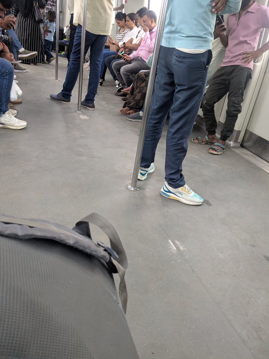 Saurav_rmgl's tweet photo. @OfficialDMRC @SwachhBharatGov 

Today is 79th Independence Day, we are celebrating with dirty trains running on Red line under Swachh Bharat Abhiyan.
Great 😃 https://t.co/qXyvy0FKPp