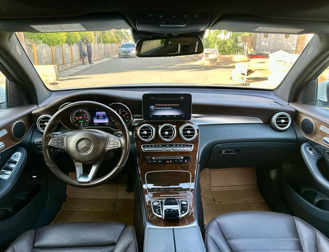 muhdai93's tweet photo. EXTREMELY CLEAN FOREIGN USED GLC 300 
GOING GOR 42M 
KANO.
08144849788 CALL/WHATSAPP https://t.co/Lg5jBGWIWl