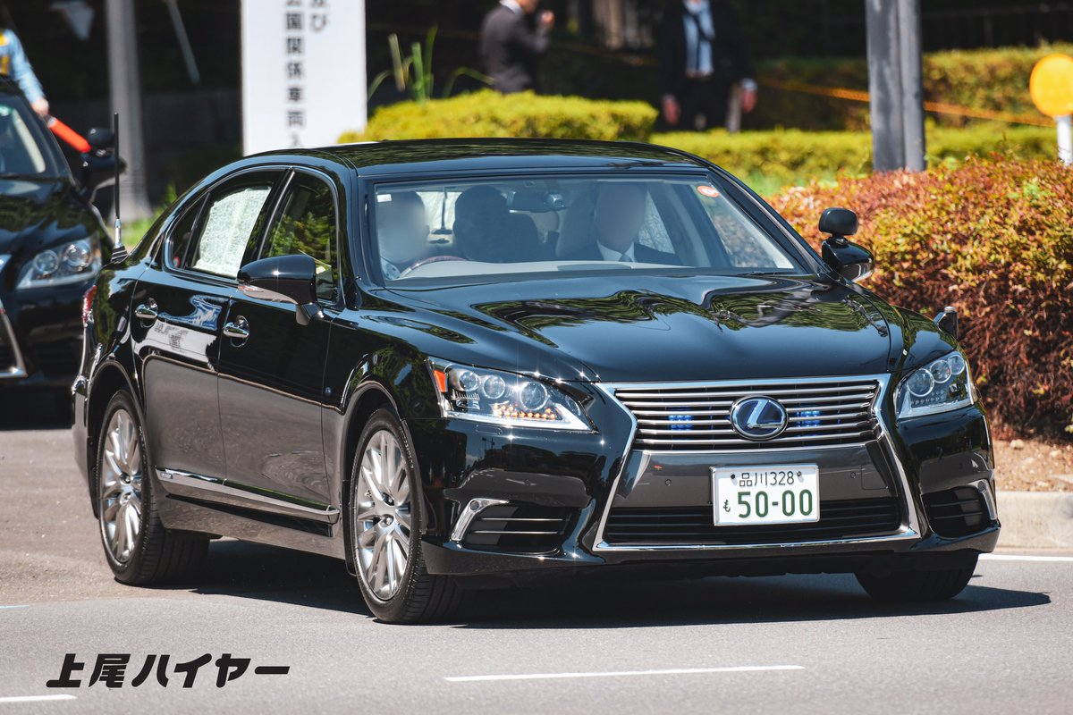 Ageohire_taxi's tweet photo. 2025.8.15 終戦記念日

全国戦没者追悼式に御臨席された天皇皇后両陛下と石破内閣総理大臣 https://t.co/N0gE6ur7uB