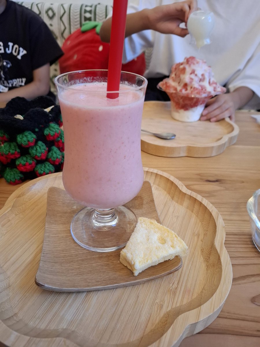 mikansan5's tweet photo. いちご🍓おいしかった～😋 https://t.co/U5rF6SDiL2