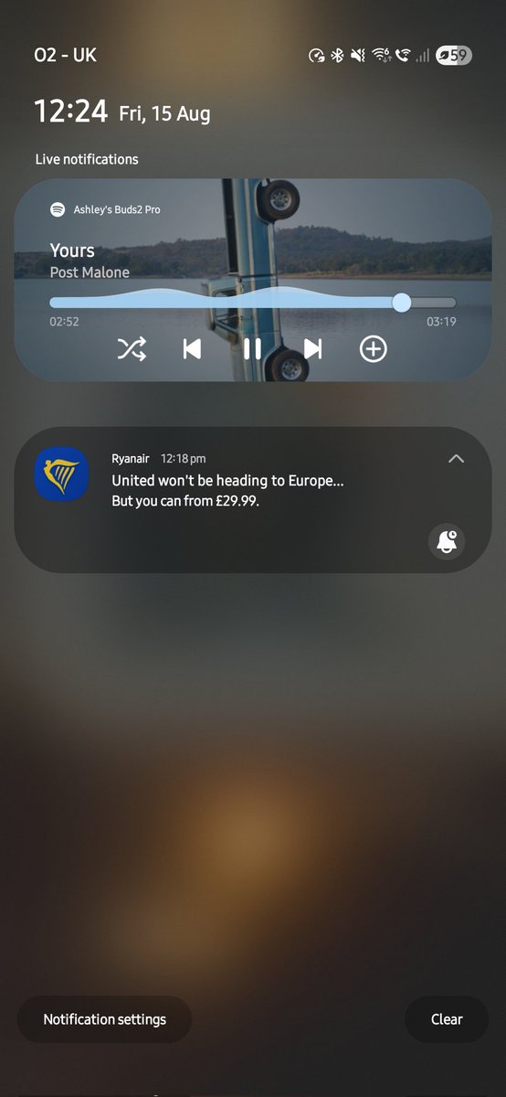kingash1000's tweet photo. @Ryanair with a great notification #MCFC https://t.co/ILskbuucOE