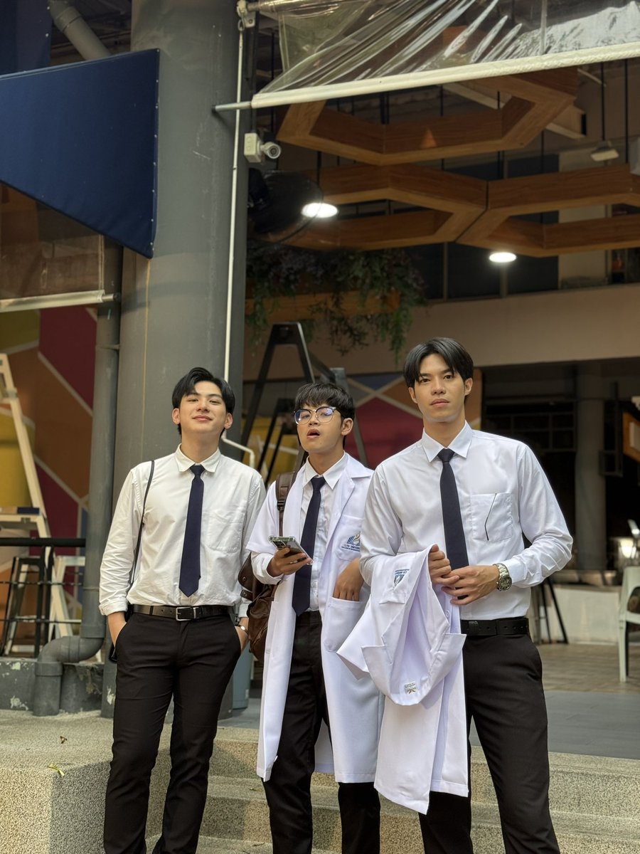 jjimmuuu's tweet photo. ใครจะเอาพวกผมลงอะค้าบ

#LotteryDoctor 
#PilotLotteryDoctor https://t.co/EMI0YMMWxG