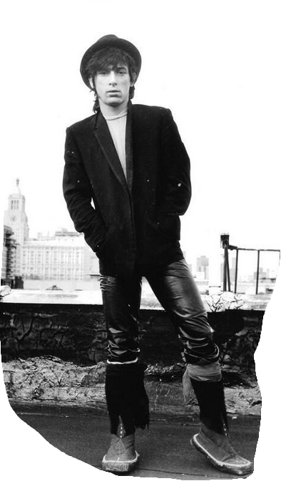 BunkerWolf45830's tweet photo. Johnny Thunders photographed by Nikki Sudden, early 80s in New York City. #lamf #guitarhero #dolls #downtokill #soalone https://t.co/oLNE9wQruG