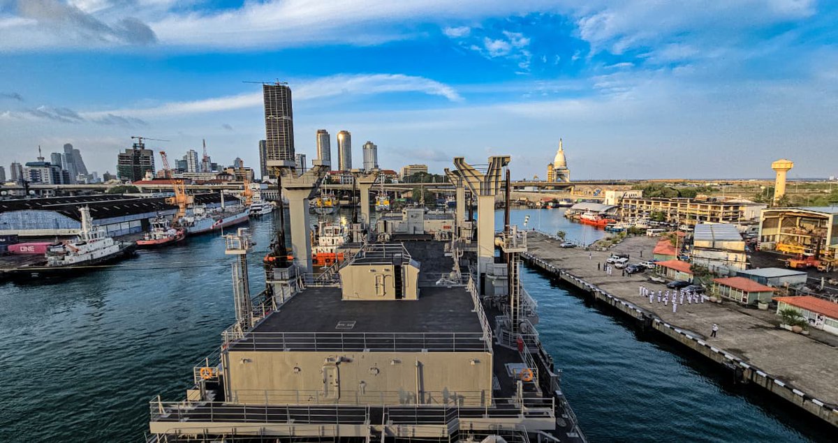 indiannavy's tweet photo. Reaffirming enduring maritime partnership and cooperation between #India and #SriLanka

#IndianNavy's warships #INSRana and #INSJyoti arrived at #Colombo to a warm welcome by the personnel of the @srilanka_navy.

The @IN_EasternFleet ships will be participating in the 12th edition of the India – Sri Lanka Bilateral Naval Exercise #SLINEX-25 scheduled from 14 to 18 Aug 25 .
SLINEX is aimed at enhancing #interoperability, maritime cooperation and exchanging best practices while jointly undertaking multi-faceted maritime operations.
🇮🇳-🇱🇰 #BridgesofFriendship
@IndiainSL 

https://t.co/g5TCDeH0Qb
