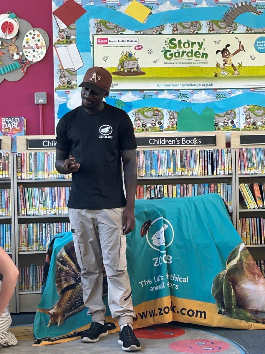 GreenwichLibs's tweet image. Children at #SladeLibrary enjoyed a visit from @ZooLabUK last week! Alongside listening to a #StoryGarden themed story, they got to hold and stroke different animals and learn how to care and be mindful of their needs 🐌🪳🕷️ #LoveYourLibrary