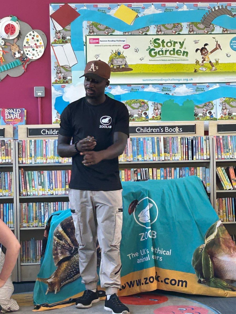 GreenwichLibs's tweet image. Children at #SladeLibrary enjoyed a visit from @ZooLabUK last week! Alongside listening to a #StoryGarden themed story, they got to hold and stroke different animals and learn how to care and be mindful of their needs 🐌🪳🕷️ #LoveYourLibrary
