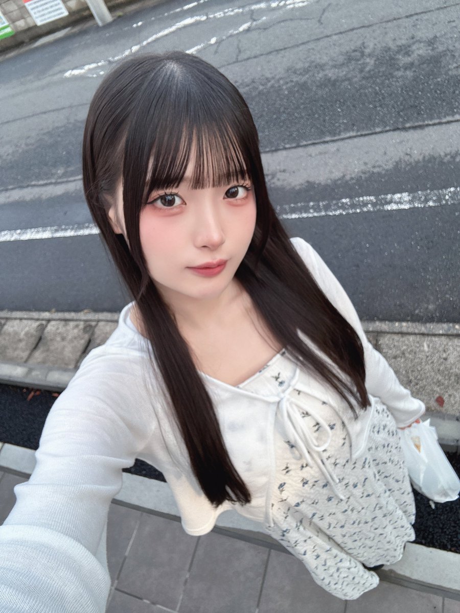 手繋いで帰ろ？