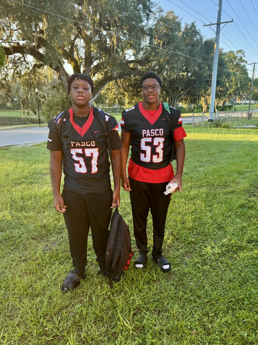 ThatKidTony11's tweet photo. It’s Game Day! @PascoPirates_FB @AmpNormanJr #NormanBoys @PascoCountyFB https://t.co/Xv3JnTmtA9