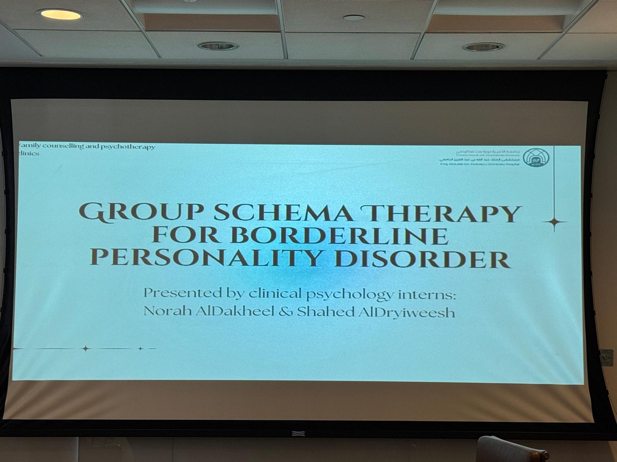 الحمدلله حمدًا كثيرًا طيبًا 🌿✨
بالأمس أنهيت العرض النهائي لتدريب سنة الامتياز، شعور بالامتنان يغمرني على التوفيق والتيسير من الله في كل خطوة.
اللهم كما أتممته علي بفضلك، أتم نعمك علي في مسيرتي القادمة 🤍