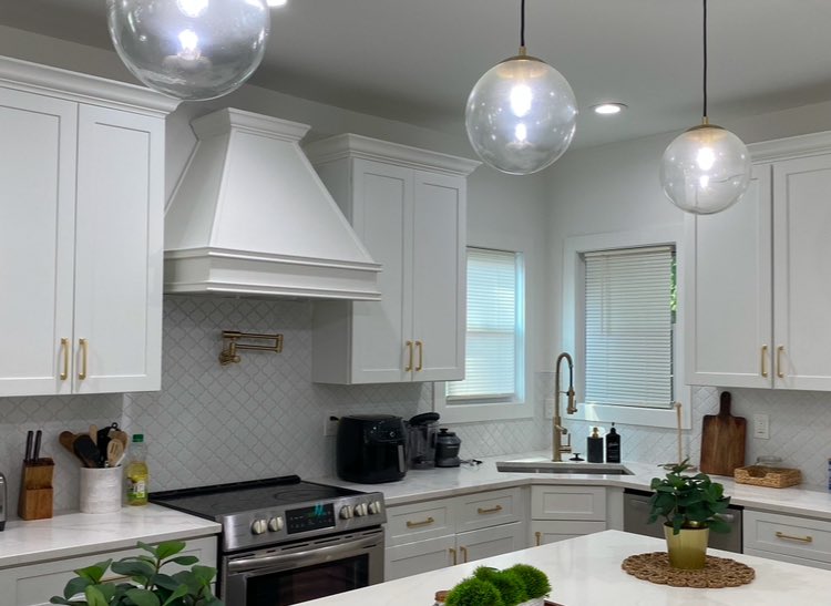 SonyaJonesGroup's tweet photo. 🔥 LIVE CLOSE TO THE ACTION – ONLY 2 BLOCKS FROM THE STADIUM! 🔥
🏡 OPEN HOUSE TODAY | 3:00–5:00 PM or schedule a private showing! 

Step inside this awesome newer 4BR / 3BA home – fully furnished, loaded with amenities, and ready for YOU! Call 678.755.6590
✨ Utilities included! https://t.co/amEZr7EZR6