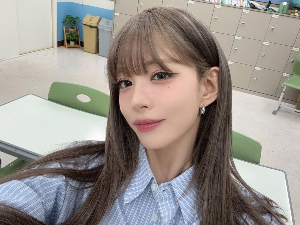 [💌] #성수기
2025.08.15

#fromis_9 #프로미스나인
#이채영 #채영
#LEECHAEYOUNG