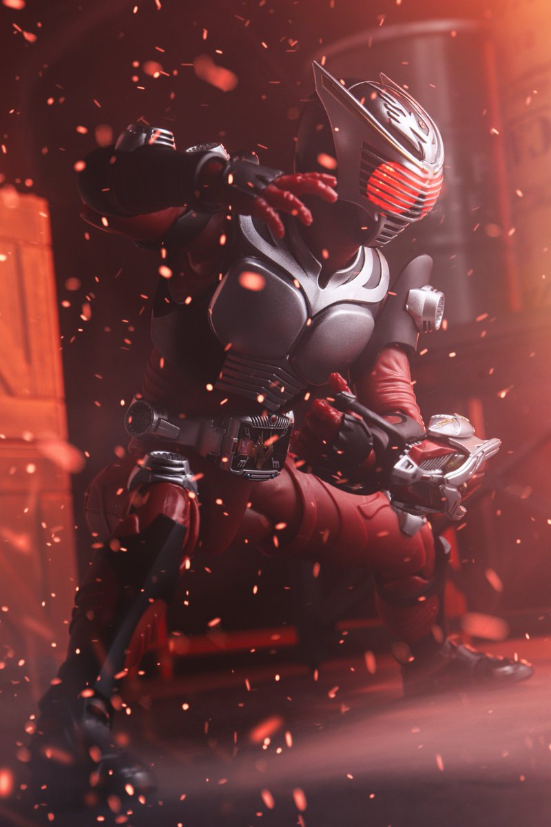 FINAL VENT

#仮面ライダー龍騎