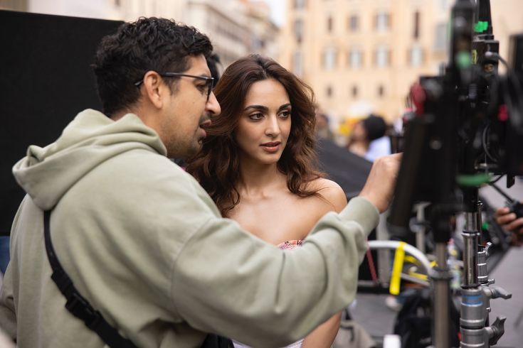 War 2 is pure fire, but Kiara steals the show! 🔥 From deadly action scenes to her fierce screen presence, she nails every frame. We’ve seen her ace romance, drama &amp; comedy, now she proves she’s an action queen too. Versatility level: unmatched.  #War2 #KiaraAdvani <a href="/advani_kiara/">Kiara Advani</a>