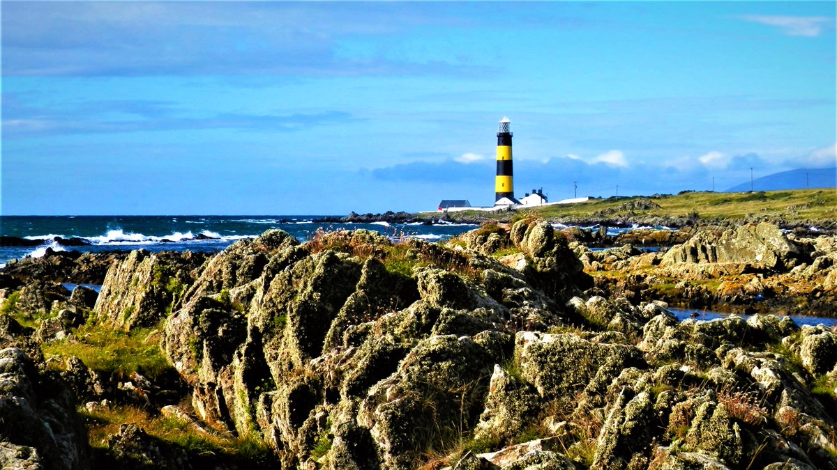 barracuda147's tweet photo. One of the many sights on the #LecaleWay, a 47.3 long distance trail from Downpatrick to Newcastle #countydown, St John's Point lighthouse where, in 1950, Brendan Behan was employed as a painter and failed to impress the keeper who described him as one of life's "worst specimens" https://t.co/3D4aOE3SJw