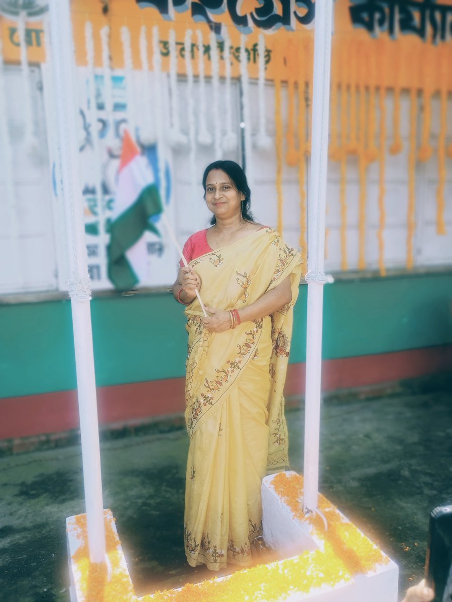 Tulibose3's tweet photo. ভারত আমার ভারতবর্ষ 🇮🇳৭৯তম স্বাধীনতা দিবসে ভারতের সকল জন��ণকে আন্তরিক শুভেচ্ছা ও অভিনন্দন। 🇮🇳

জয় হিন্দ! বন্দেমাতরম্!🇮🇳🇮🇳🇮🇳
জয় বাংলা

#MamataBanerjee #HappyIndependenceDay
#Jalpaiguri
@highlight https://t.co/FxliKqHQIy