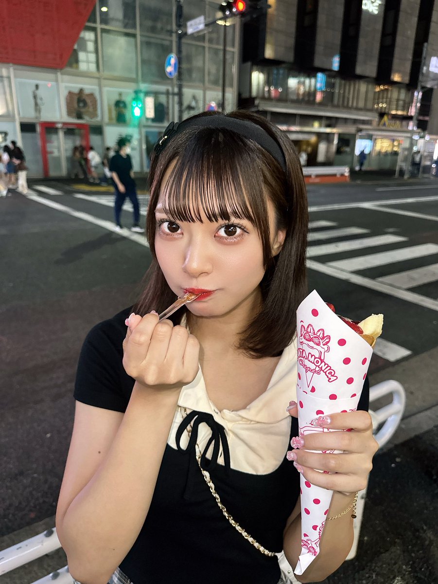 kuuso_suzu's tweet photo. すずの方が甘いよー、♡ https://t.co/5SQLuKRRDB