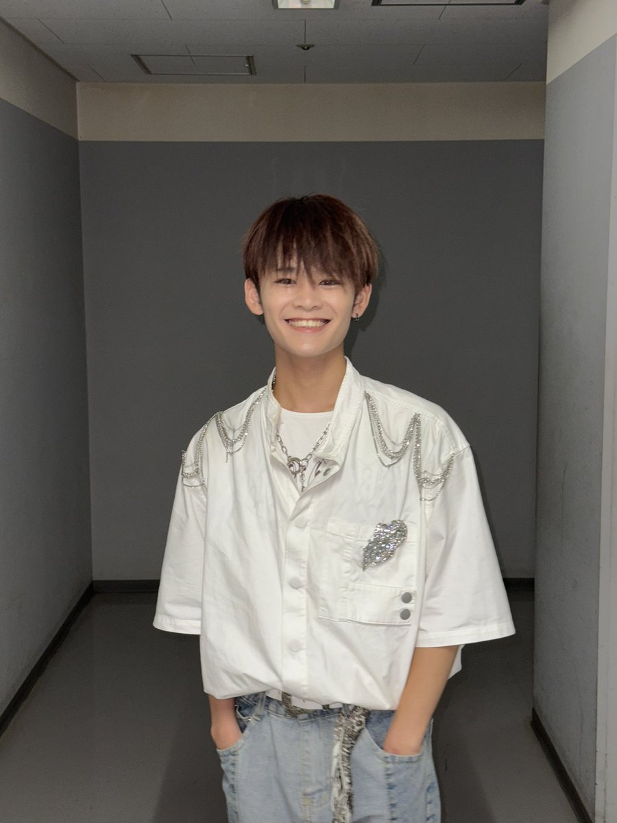 『トーキョークライマックス』

TARO / <a href="/taro_glowe/">タロウ</a> 
🎂2006.01.16 🦑佐賀県💛

もっとメンバーのことを知りたい方はこちらをチェック✅
Instagram : instagram.com/taro_glowe?igs…

TikTok : tiktok.com/@taro_glowe?_t…

#GLOWE #TARO #タロウ