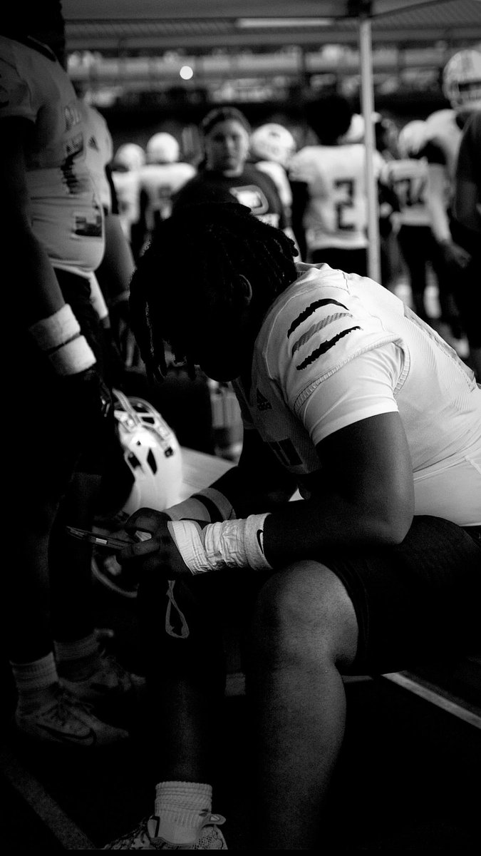 7:00 at Duluth High school <a href="/DuluthHSFB/">𝘿𝙐𝙇𝙐𝙏𝙃 𝙁𝙊𝙊𝙏𝘽𝘼𝙇𝙇</a> 

God got me🤞🏾 #W1NTODAY