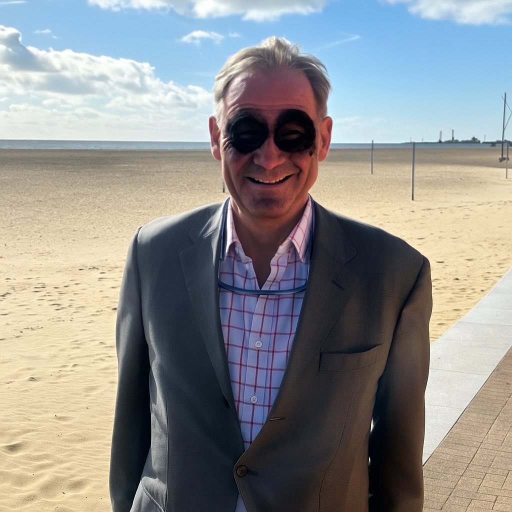 If I was Rupert Lowe’s assistant.