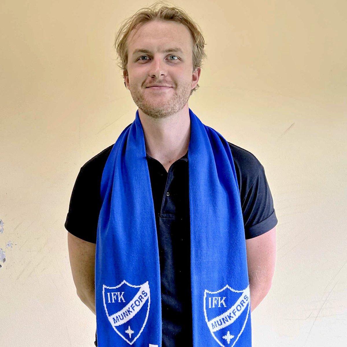 Adam Prytz till IFK! 💙🤍

Den högerfattade centern/forwarden beskrivs som en smart spelare med bra storlek och en hel del rutin. Nu är det klart att Adam Prytz, 27, ansluter till IFK Munkfors från Sunne IK.

Läs mer på laget.se/IFKMunkforsHoc… 👈